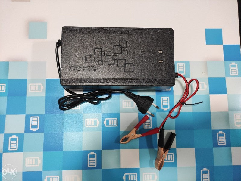 Punjac 54.6V 4A za Li-ion baterije Ebike Elektricne Sku